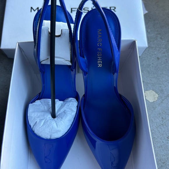 Marc Fisher Vibrant Blue Pointed Slingback Heels - Picture 4 of 8